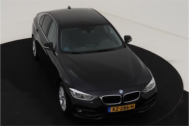 Photo 2 VIN: WBA8E11040K829969 - BMW 3-SERIE 