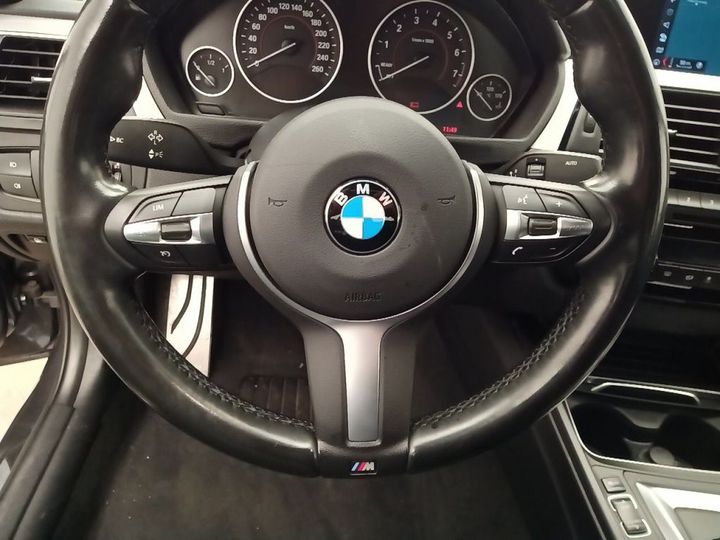 Photo 24 VIN: WBA8E11040K832600 - BMW 3-SERIE 4DRS &#3915 