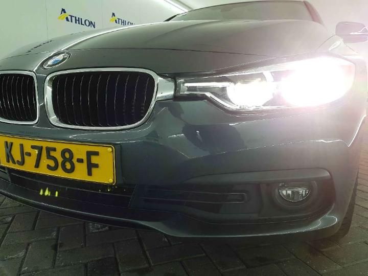 Photo 16 VIN: WBA8E11050K828779 - BMW 3 SERIE SEDAN 