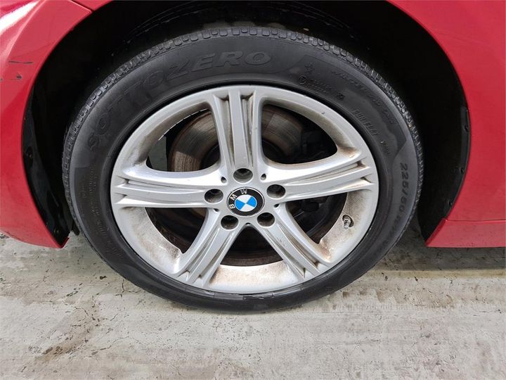 Photo 12 VIN: WBA8E11050K829446 - BMW 330 