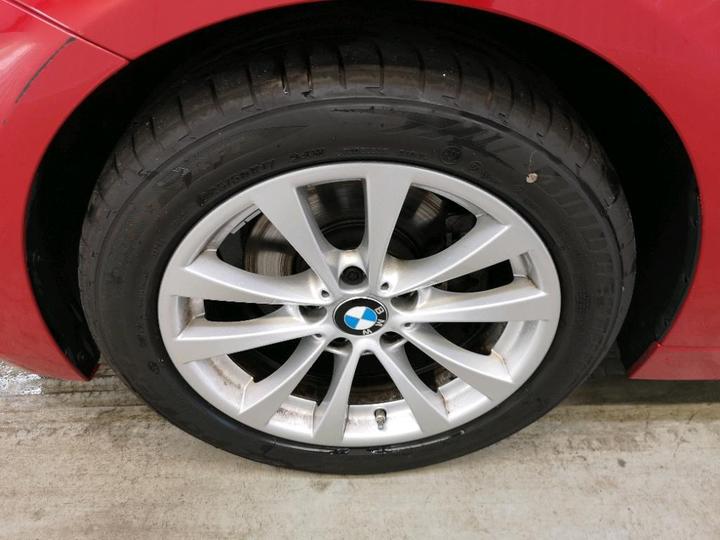 Photo 13 VIN: WBA8E11050K829818 - BMW 330 