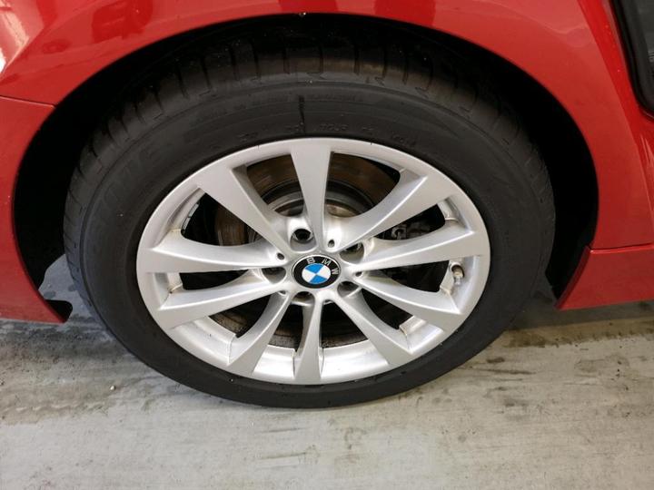 Photo 16 VIN: WBA8E11050K829818 - BMW 330 