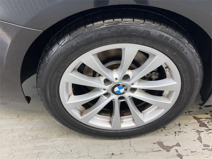 Photo 15 VIN: WBA8E11060K417312 - BMW 330 