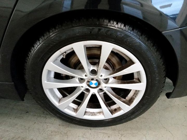 Photo 14 VIN: WBA8E11060K477414 - BMW 330 