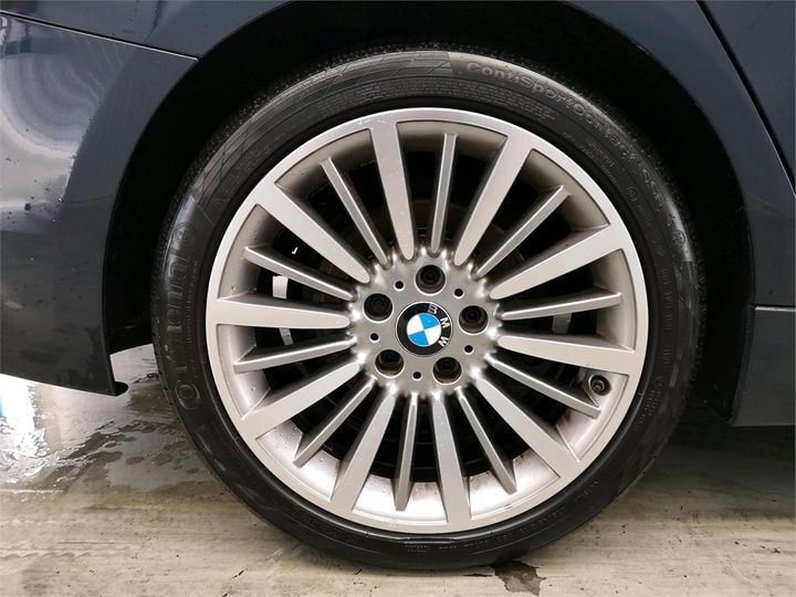 Photo 16 VIN: WBA8E11060K829097 - BMW 330 