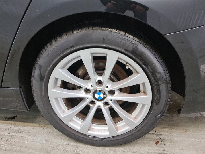 Photo 12 VIN: WBA8E11060K829343 - BMW 330 