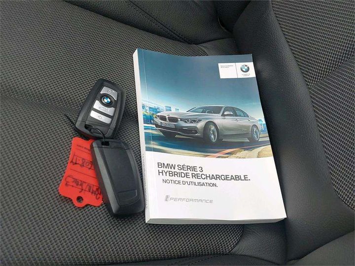 Photo 6 VIN: WBA8E11060K831433 - BMW SERIE 3 BERLINE 