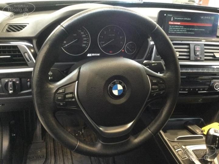 Photo 2 VIN: WBA8E1106JK832180 - BMW 3 SERIES 