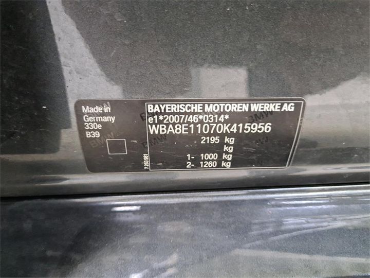 Photo 8 VIN: WBA8E11070K415956 - BMW 330 