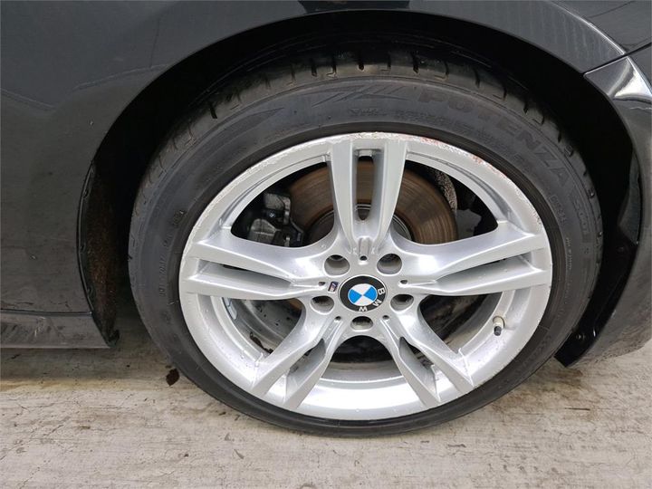 Photo 11 VIN: WBA8E11070K422048 - BMW 330 