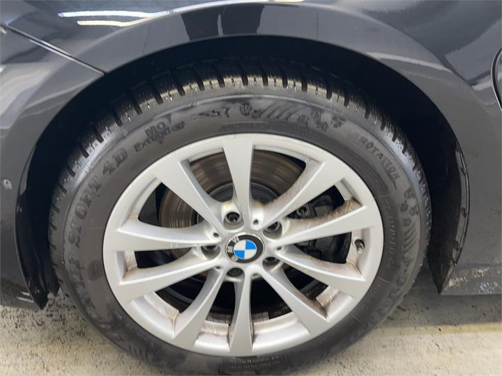 Photo 12 VIN: WBA8E11070K828590 - BMW 330 