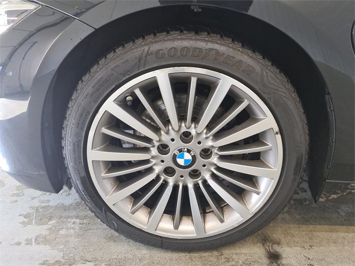 Photo 12 VIN: WBA8E11080K827867 - BMW 330 