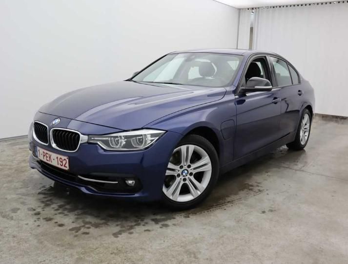 Photo 1 VIN: WBA8E11080K827884 - BMW 3-SERIE 4DRS &#3915 