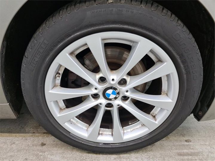 Photo 13 VIN: WBA8E11080K828100 - BMW 330 