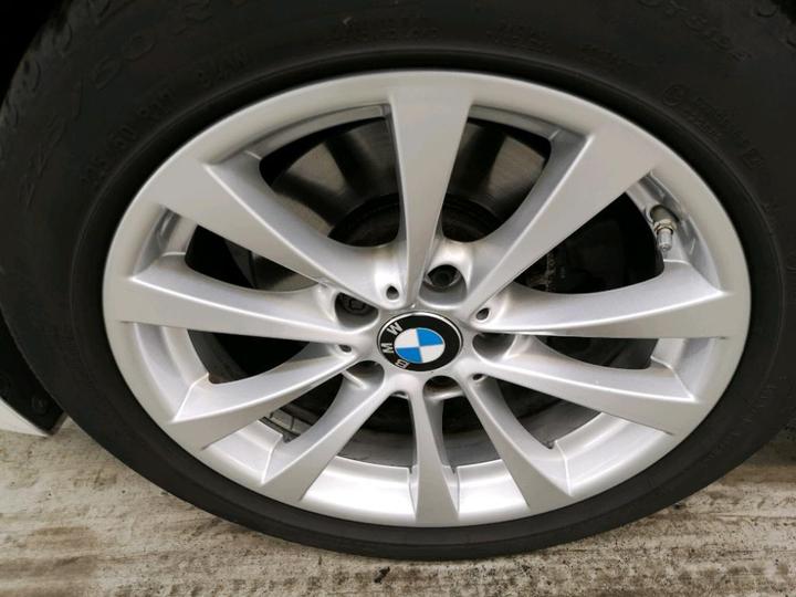 Photo 14 VIN: WBA8E11080K828727 - BMW 330 