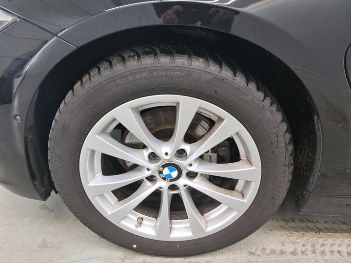 Photo 12 VIN: WBA8E11090K415750 - BMW 330 