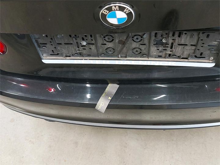 Photo 22 VIN: WBA8E11090K421385 - BMW 3 