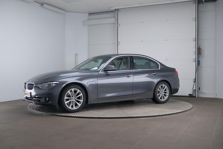 Photo 1 VIN: WBA8E11090K827733 - BMW 3 SERIE SEDAN 