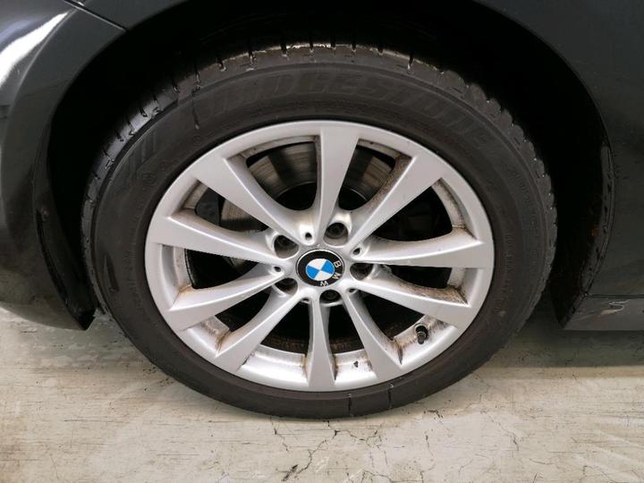 Photo 12 VIN: WBA8E11090K828963 - BMW 330 