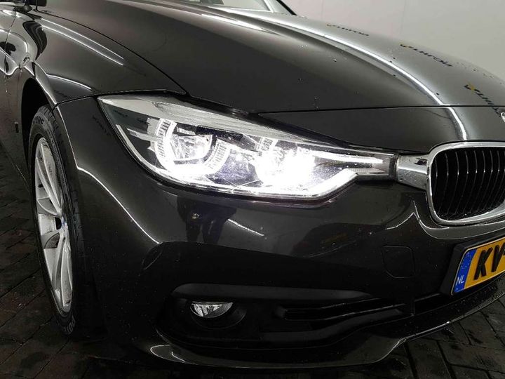 Photo 12 VIN: WBA8E11090K829790 - BMW 3 SERIE SEDAN 