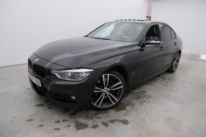 Photo 1 VIN: WBA8E11090K830020 - BMW 3-SERIE 4DRS &#3915 