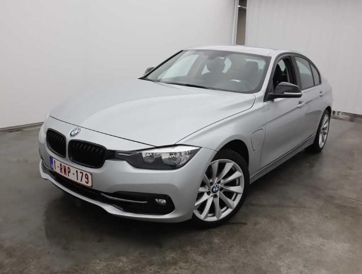 Photo 1 VIN: WBA8E11090K830406 - BMW 3-SERIE 4DRS &#3915 