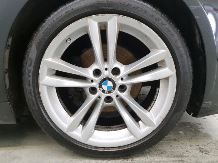 Photo 14 VIN: WBA8E110X0K418186 - BMW 330 