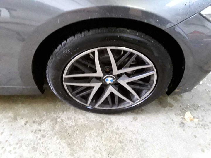 Photo 21 VIN: WBA8E110X0K420794 - BMW 330 E 