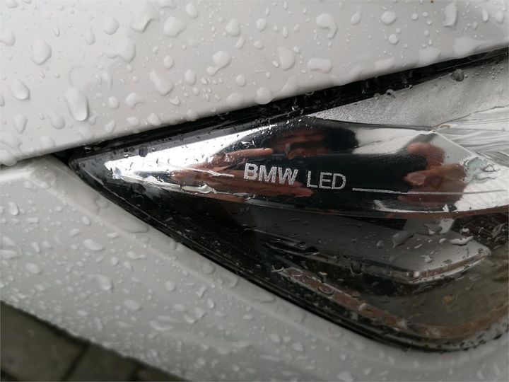 Photo 11 VIN: WBA8E110X0K828986 - BMW 3-SERIE 