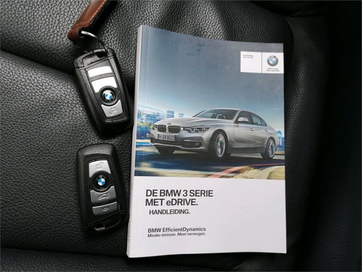 Photo 14 VIN: WBA8E110X0K828986 - BMW 3-SERIE 