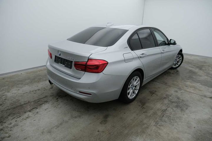 Photo 2 VIN: WBA8E110X0K831337 - BMW 3-SERIE 4DRS &#3915 