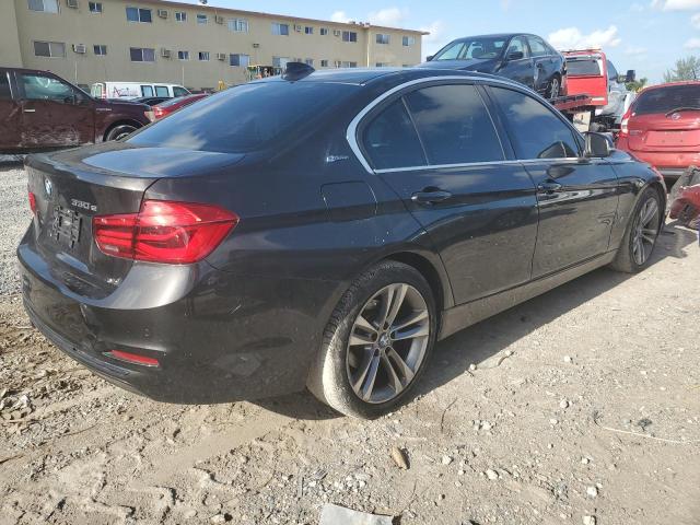 Photo 2 VIN: WBA8E1C30HA029808 - BMW 330E 