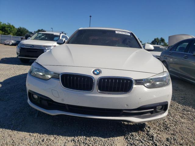 Photo 4 VIN: WBA8E1C34HA029956 - BMW 3 SERIES 