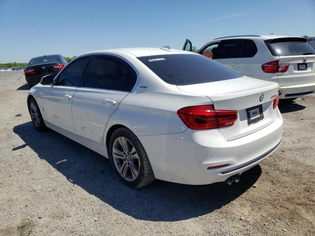 Photo 2 VIN: WBA8E1C34HA156481 - BMW 330E 