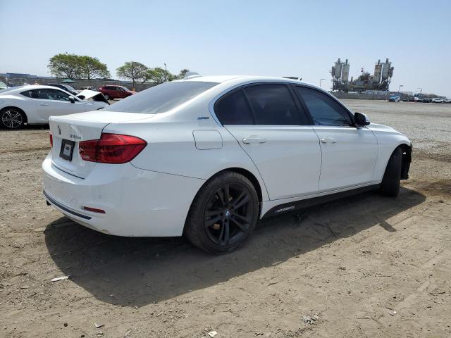 Photo 2 VIN: WBA8E1C39HA156928 - BMW 330E 