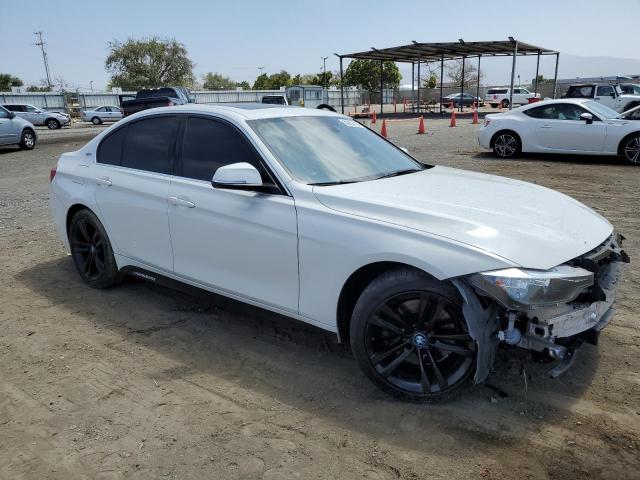 Photo 3 VIN: WBA8E1C39HA156928 - BMW 330E 