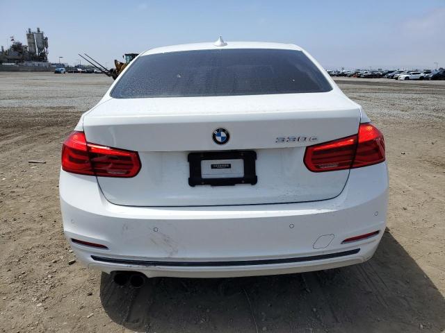 Photo 5 VIN: WBA8E1C39HA156928 - BMW 330E 