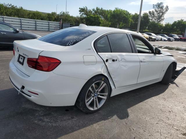 Photo 2 VIN: WBA8E1C50JA178176 - BMW 330E 