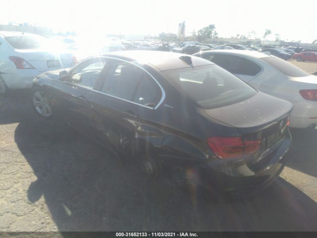 Photo 2 VIN: WBA8E1C50JA178520 - BMW 3 