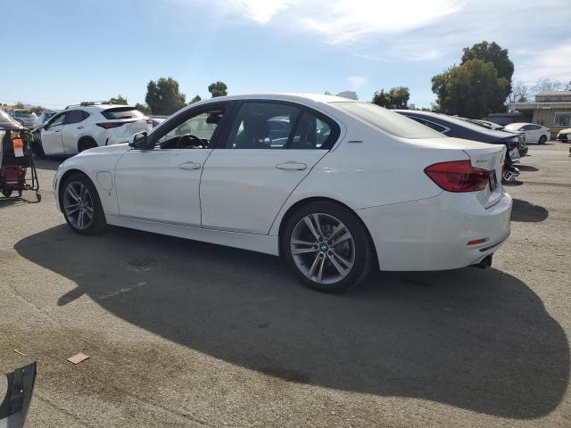 Photo 1 VIN: WBA8E1C52JA159595 - BMW 330E 