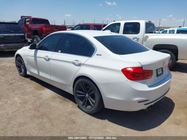 Photo 2 VIN: WBA8E1C52JA167549 - BMW 330E 