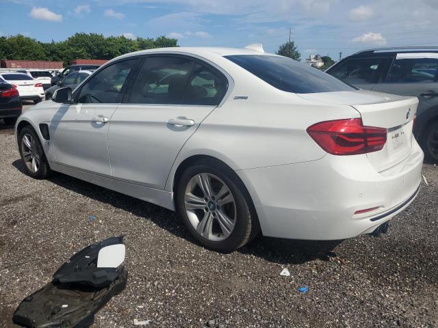 Photo 1 VIN: WBA8E1C52JA180320 - BMW 3 SERIES 