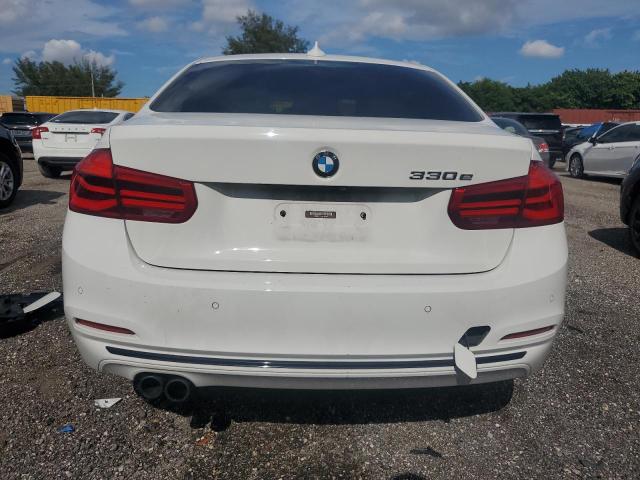 Photo 5 VIN: WBA8E1C52JA180320 - BMW 3 SERIES 