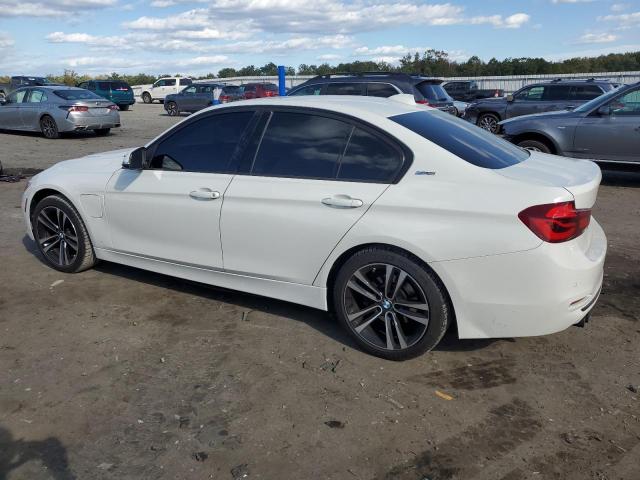 Photo 1 VIN: WBA8E1C53JA178396 - BMW 330E 