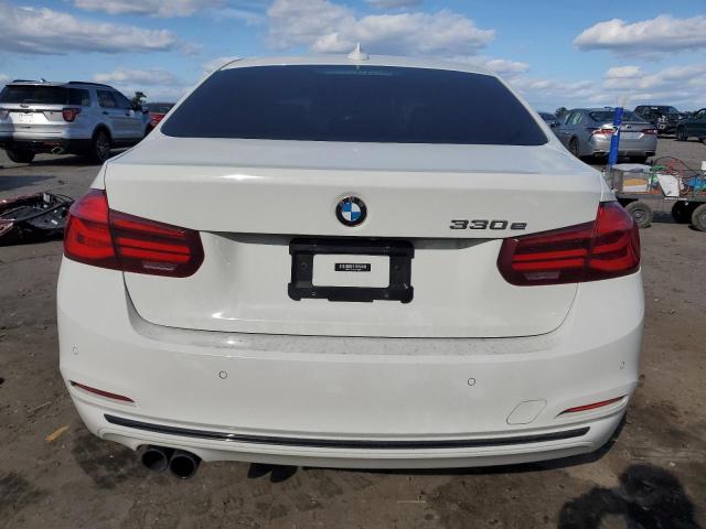 Photo 5 VIN: WBA8E1C53JA178396 - BMW 330E 