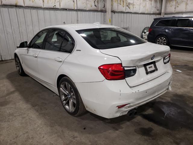 Photo 2 VIN: WBA8E1C54HK895216 - BMW 330E 