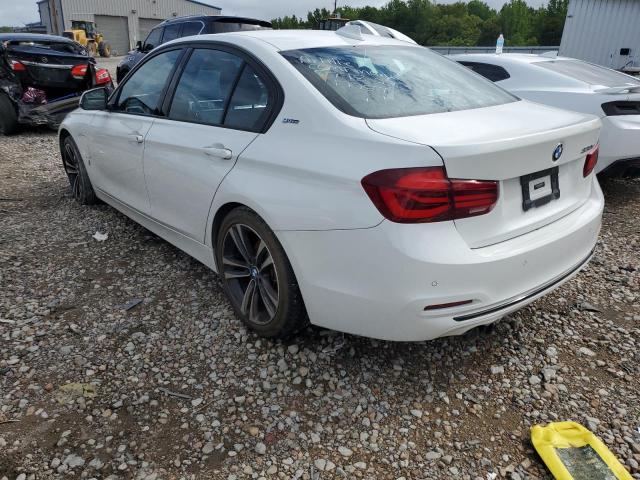 Photo 2 VIN: WBA8E1C54JA177872 - BMW 330E 