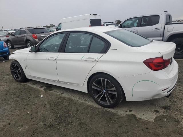 Photo 1 VIN: WBA8E1C58JA758971 - BMW 330E 