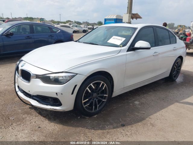 Photo 1 VIN: WBA8E1G30HNU18757 - BMW 320I 