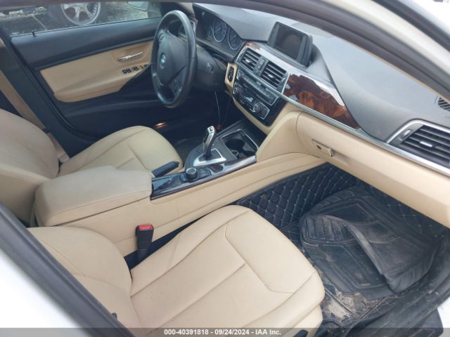 Photo 4 VIN: WBA8E1G30HNU18757 - BMW 320I 